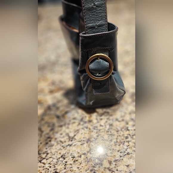 HOBO Render Shoulder Bag Deep MOSS LEATHER - Picture 5 of 11